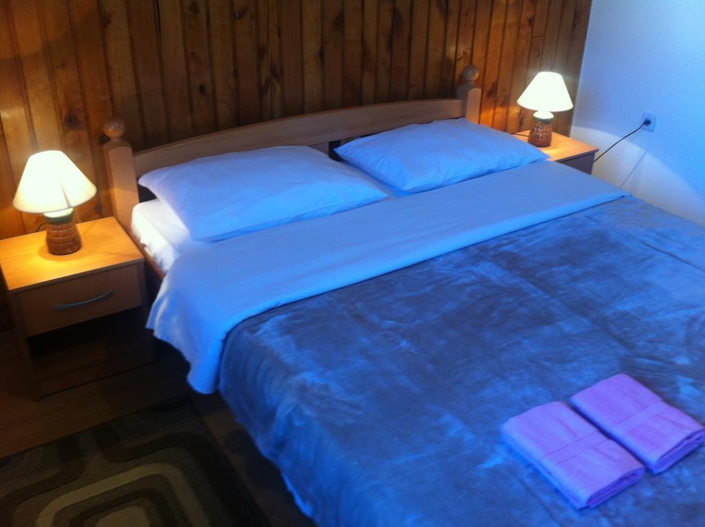 Hotel House Pribic Vrelo Koreničko Habitación foto